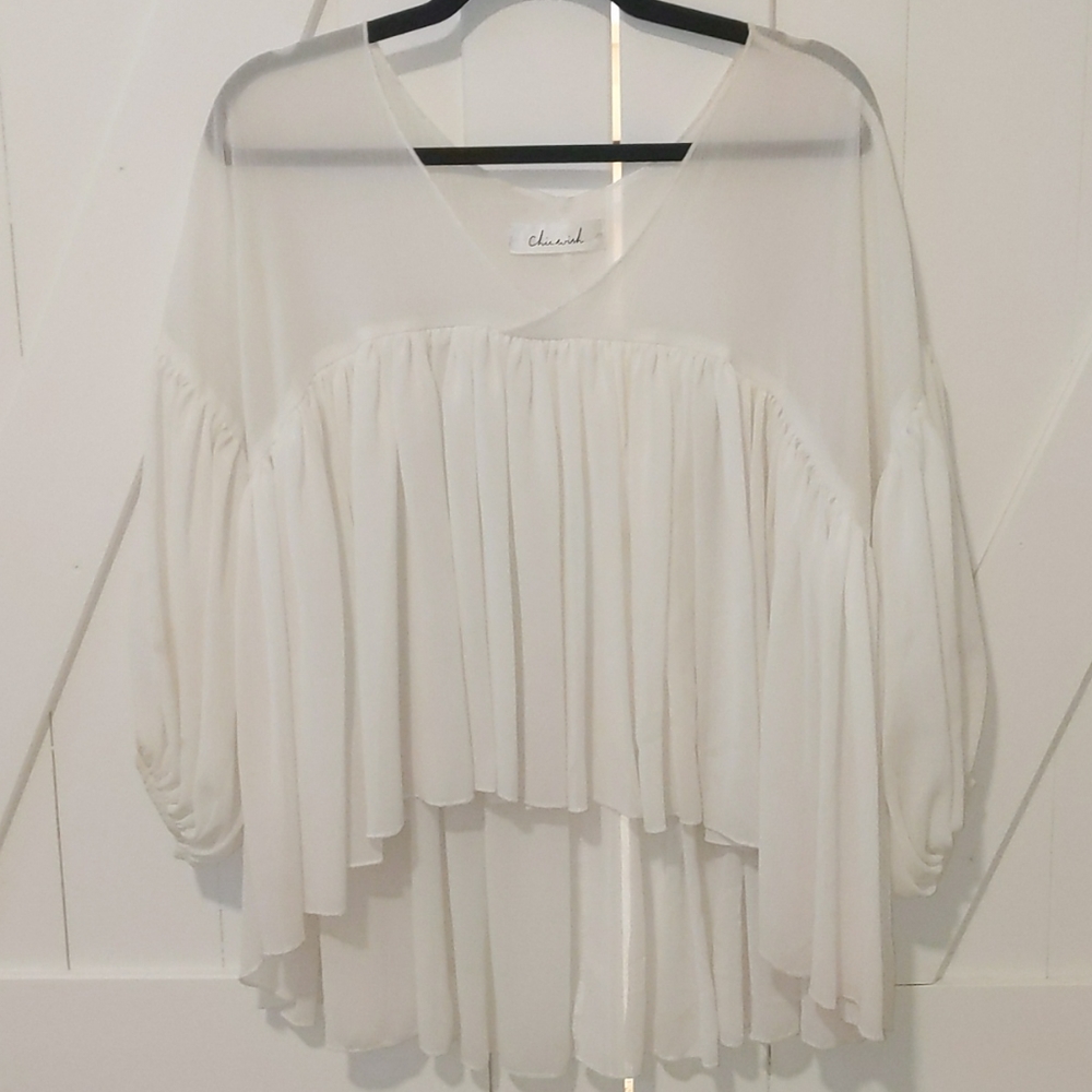 Chicwish Flowy White Top